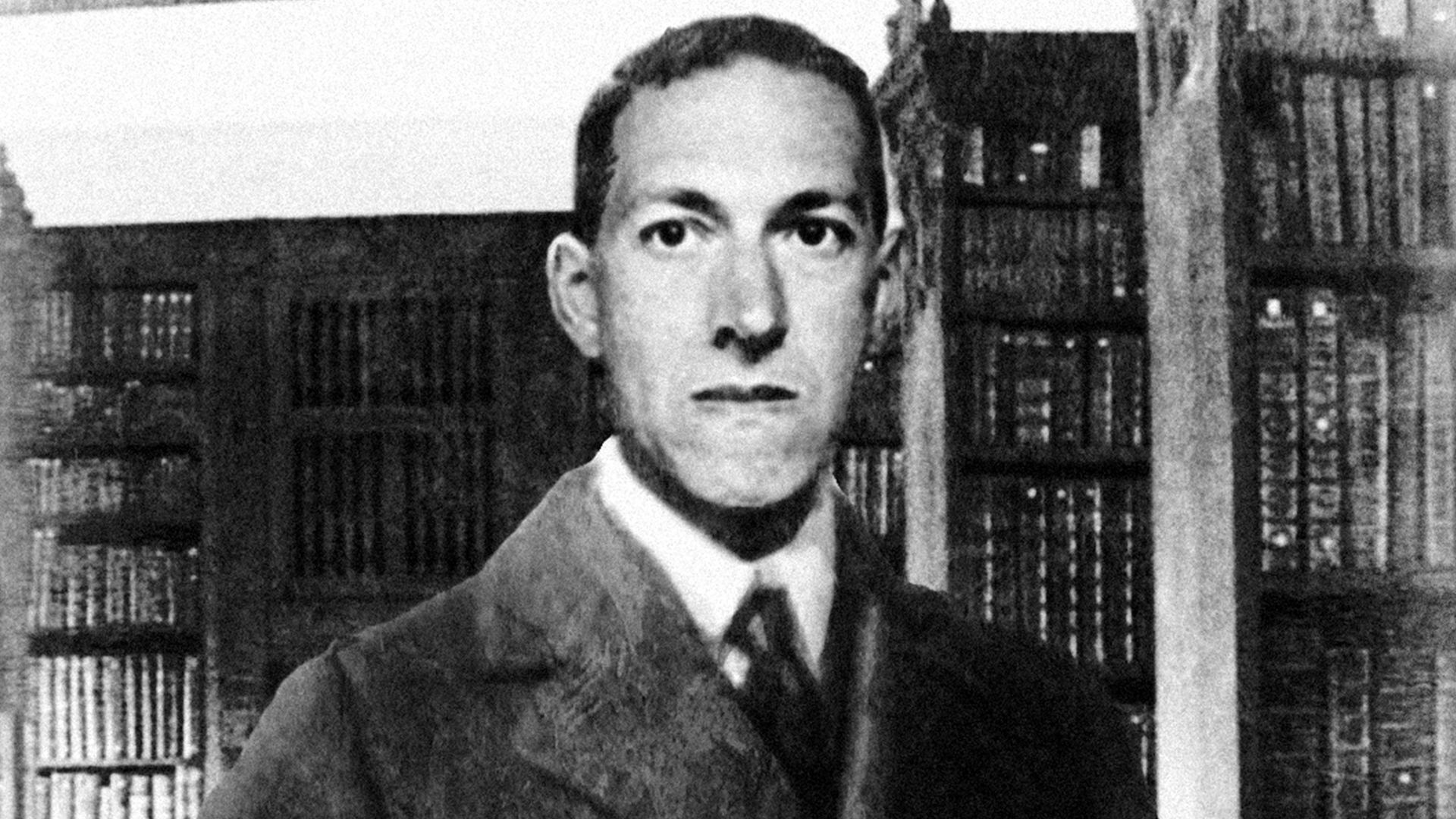 howard lovecraft portrait